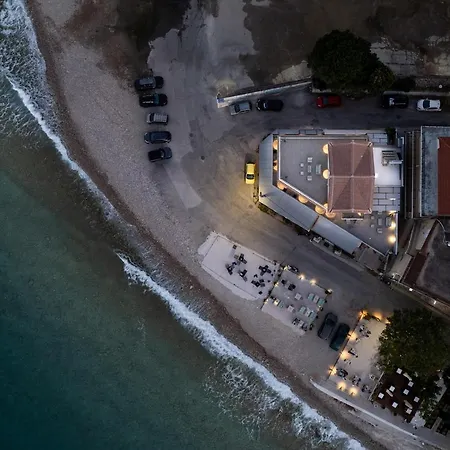 Ristanis Potami Mare Beachfront Retreat Apartment *